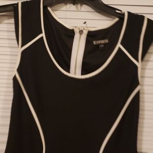 Fitted contrast dress